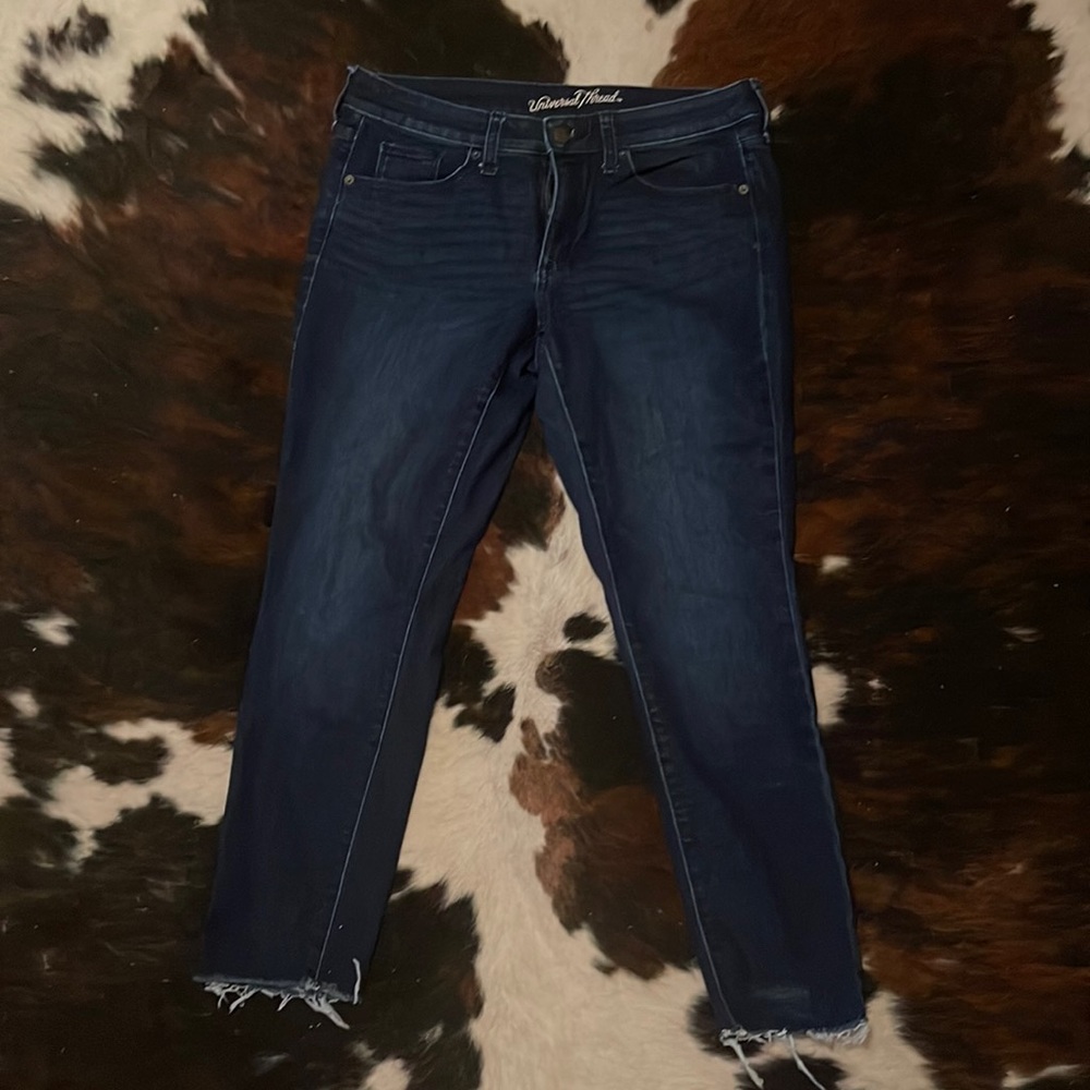 Universal thread mid rise skinny jeans